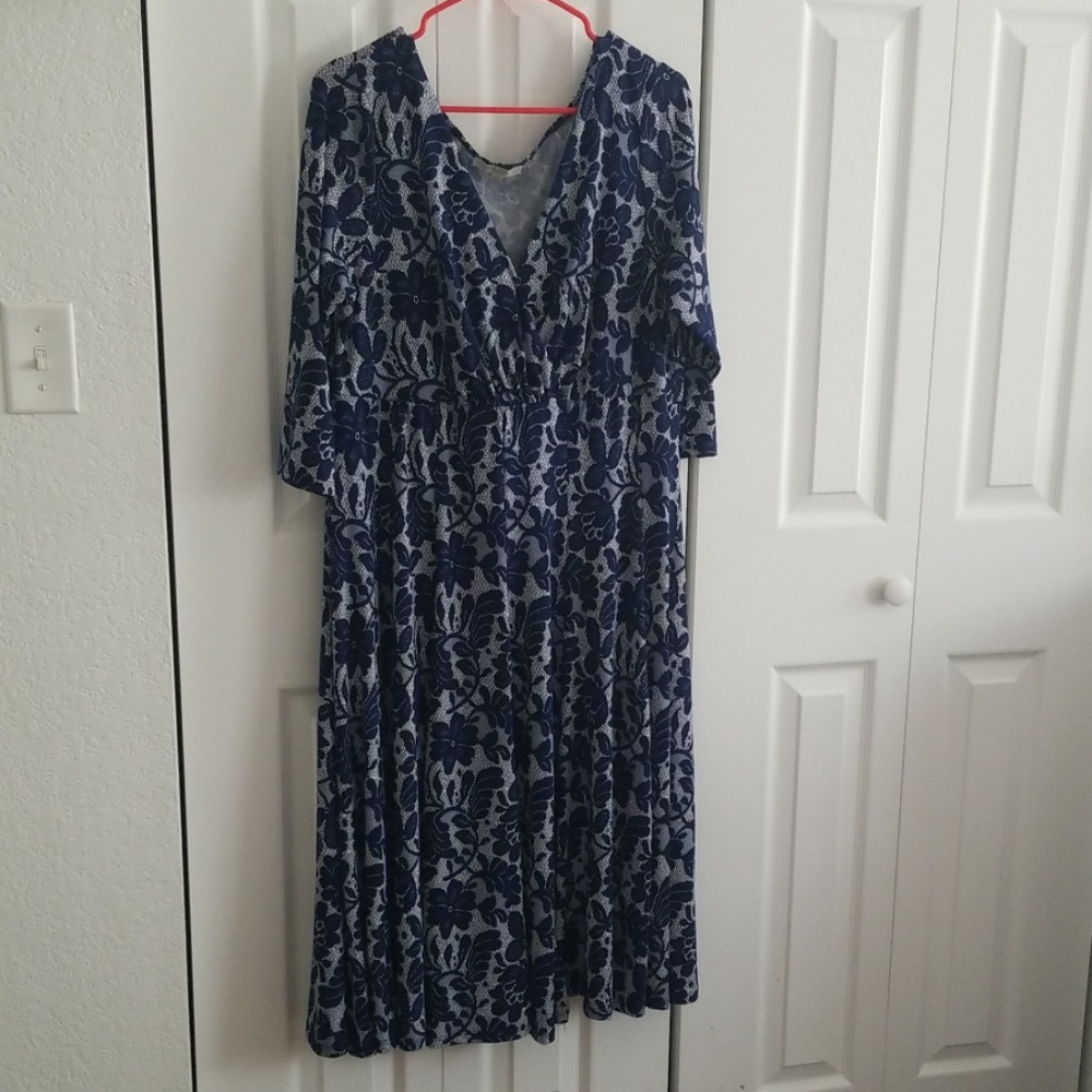 Stretchy dress